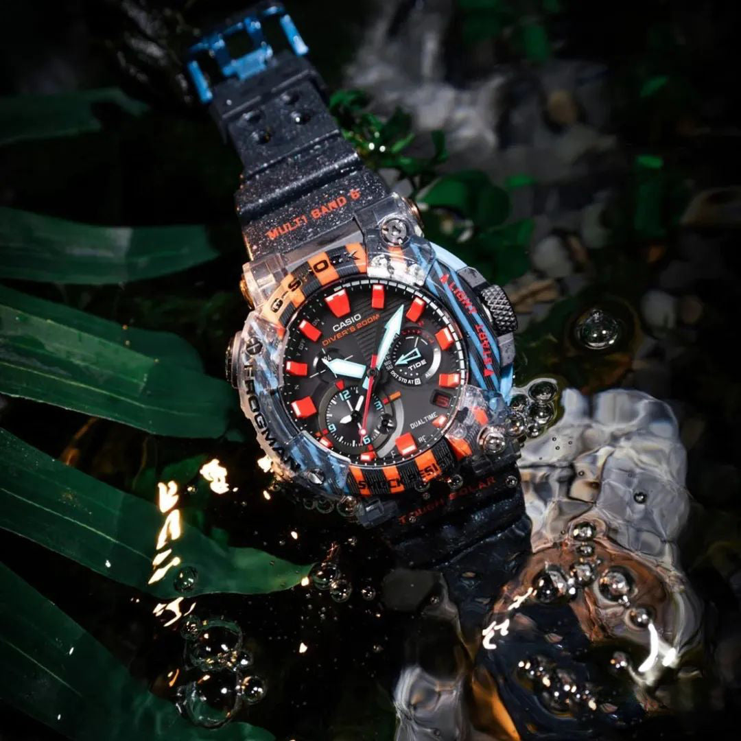 Amazon Poison Dart Frogs Attack the Bezel ― G-SHOCK Frogman Series