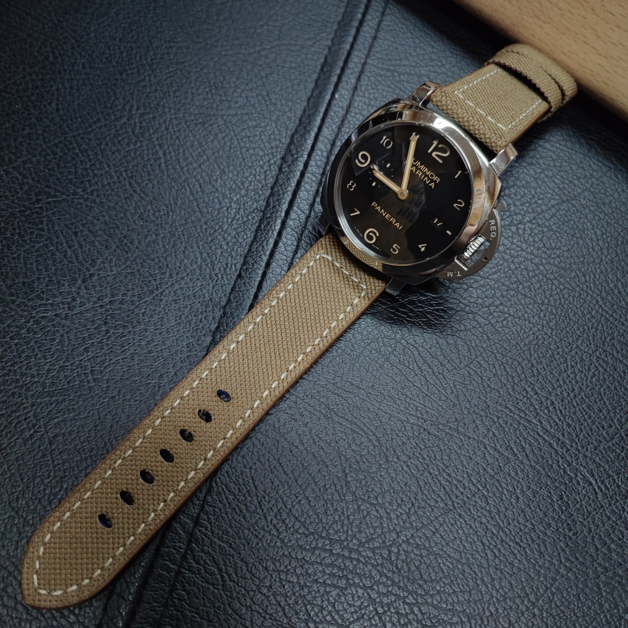 76.PANERAI用 24mm-22mm 【公式通販】